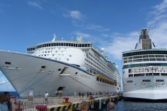 2015 - Jan   - Western Caribbean - RCI - Explorer of the Seas and  Vison of the seas